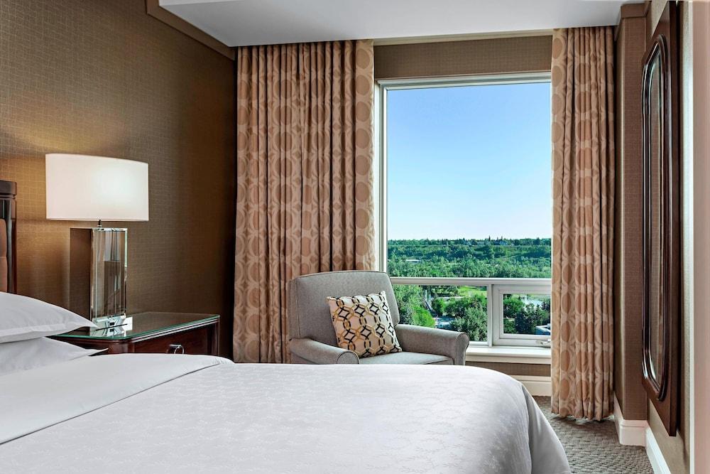 Sheraton Suites Calgary Eau Claire