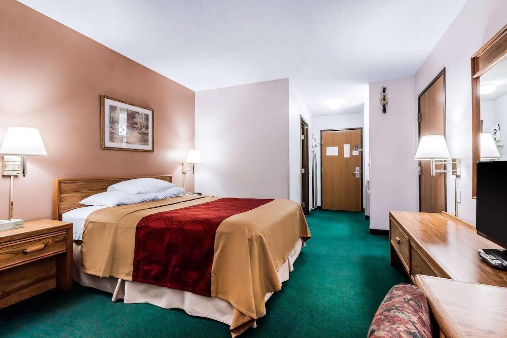 Rodeway Inn Holdrege