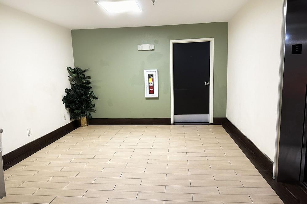 OYO Hotel Rome West GA