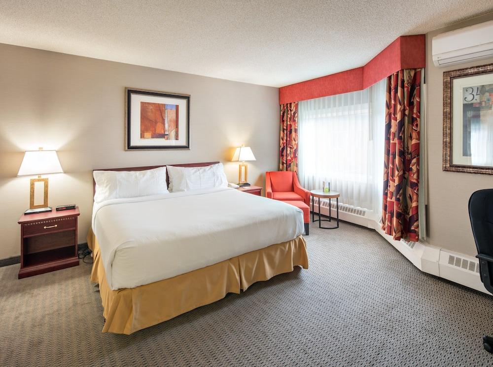 Holiday Inn Express Red Deer by IHG