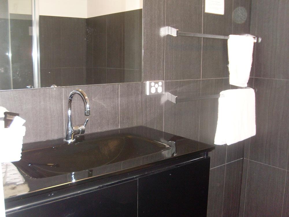 Federation Motel Resort