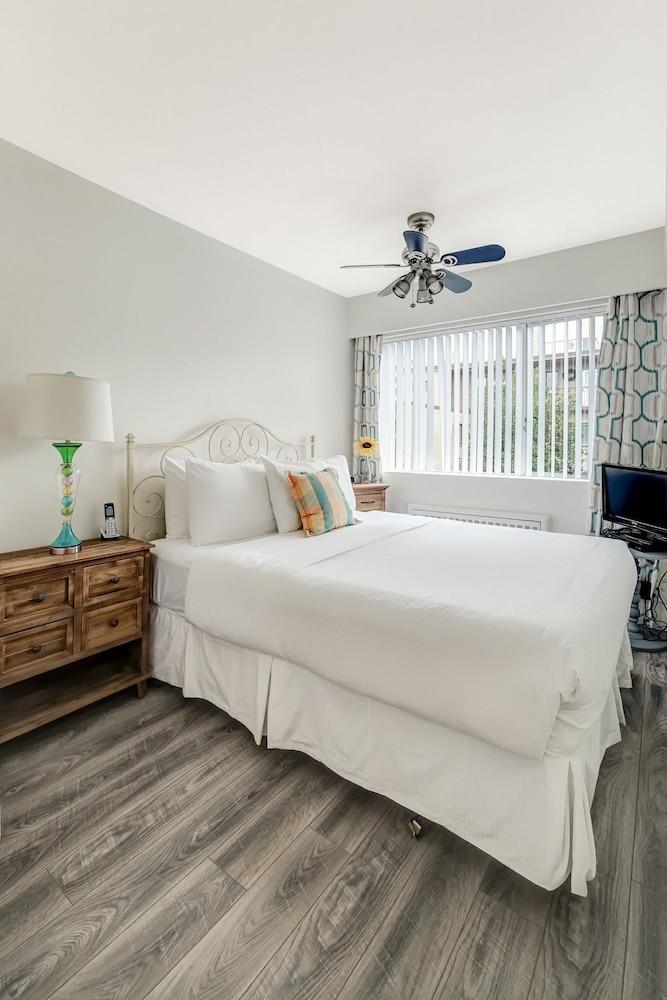 Rosellen Suites At Stanley Park