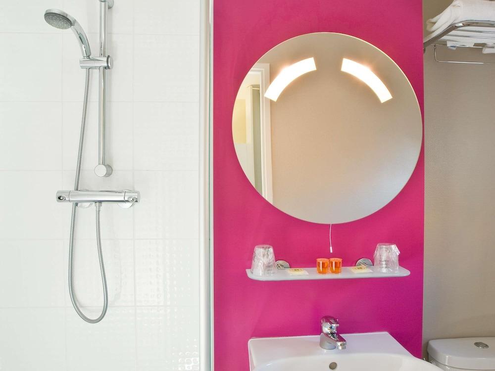 ibis Styles Lille Centre Gare Beffroi