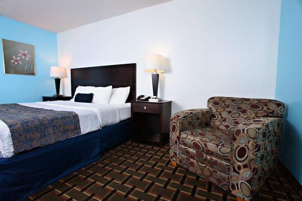 Coratel Inn & Suites By Jasper Newton