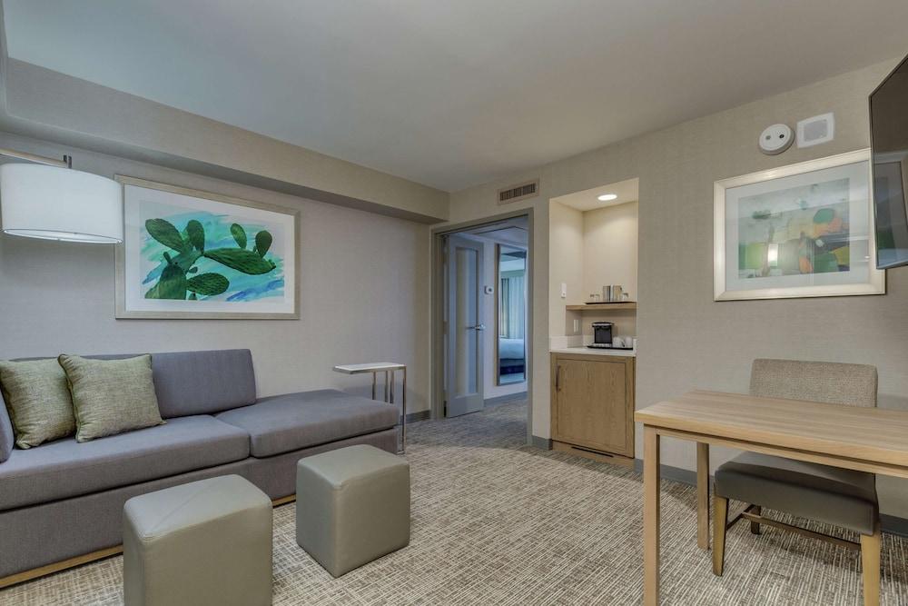 DoubleTree by Hilton Phoenix Chandler