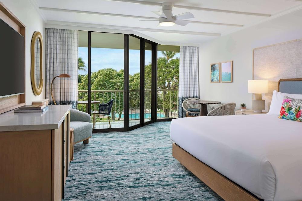 OUTRIGGER Kaanapali Beach Resort