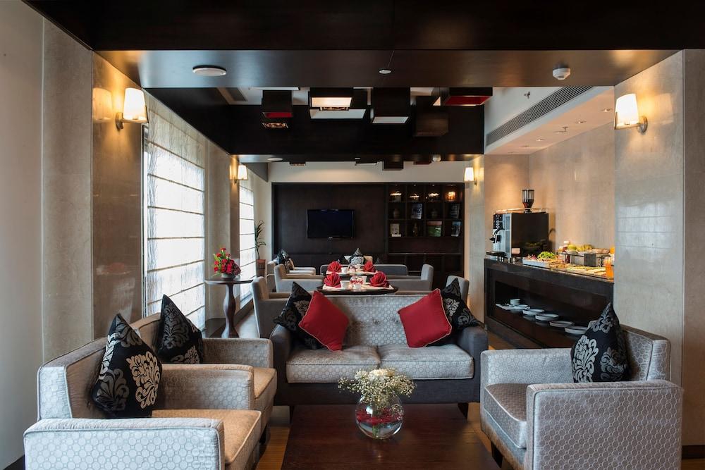 The Soaltee Kathmandu, Autograph Collection