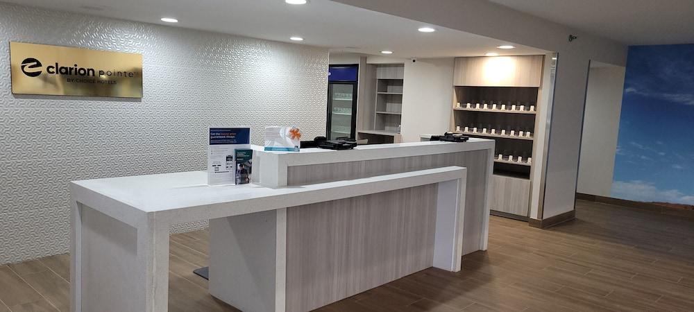 Clarion Pointe OKC Airport