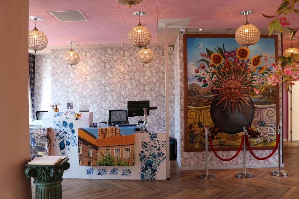 Grand Museum Hotel, BW Signature Collection