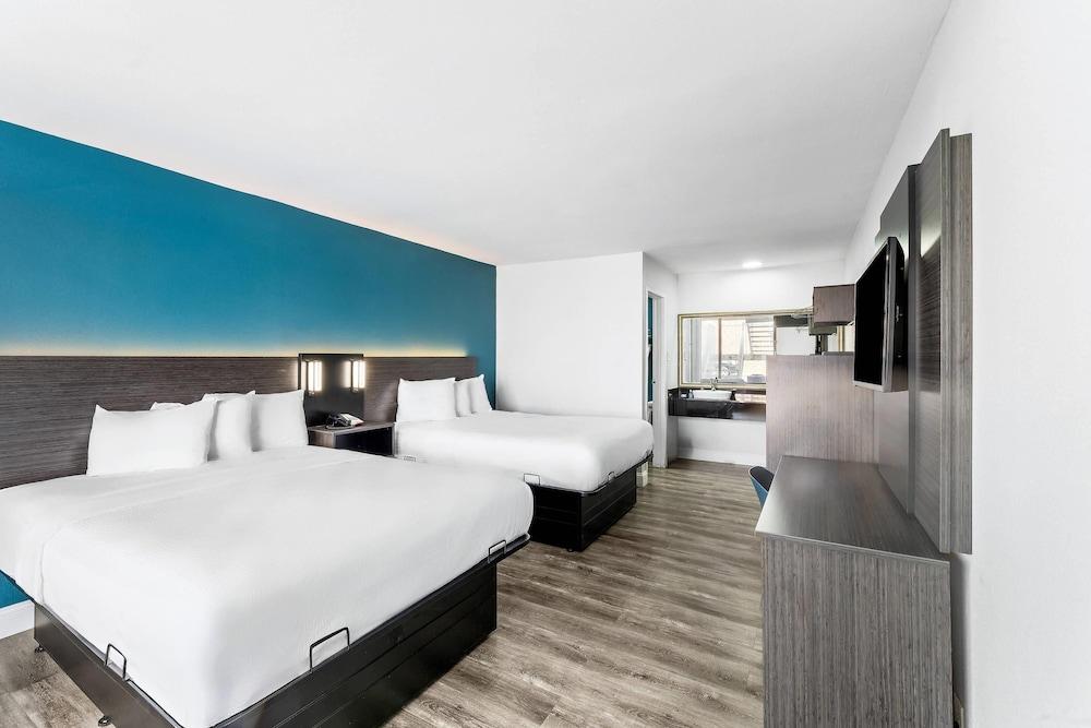 Rodeway Inn West Memphis