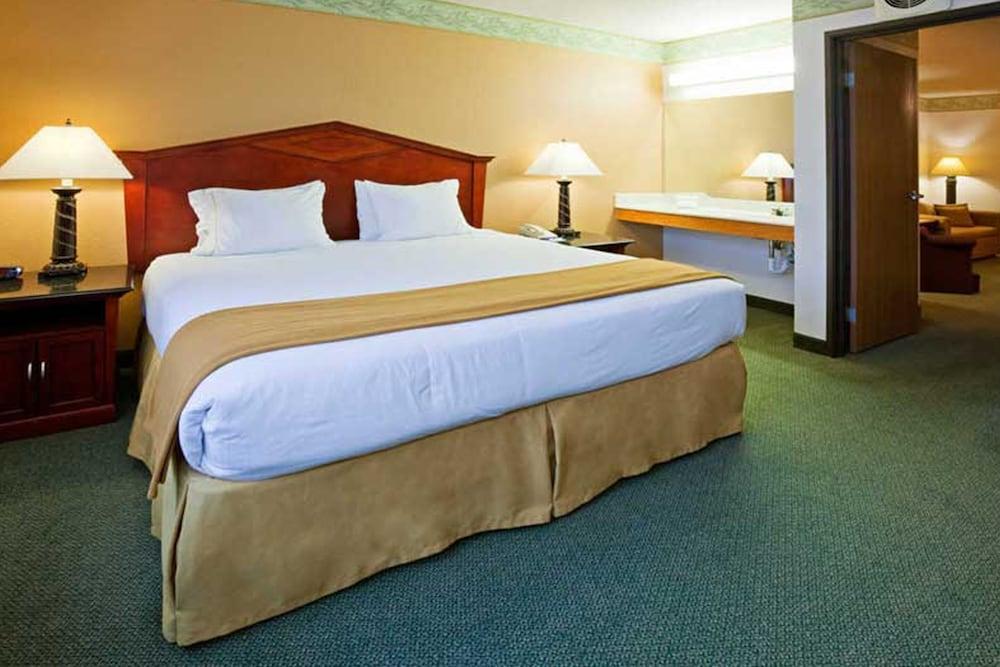 Blue Way Inn Eagan Extended Stay