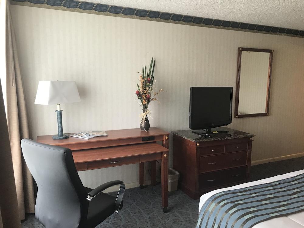 Lakeview Golf Resort