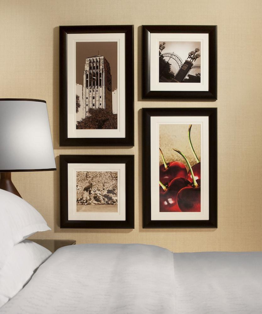 Sheraton Ann Arbor Hotel
