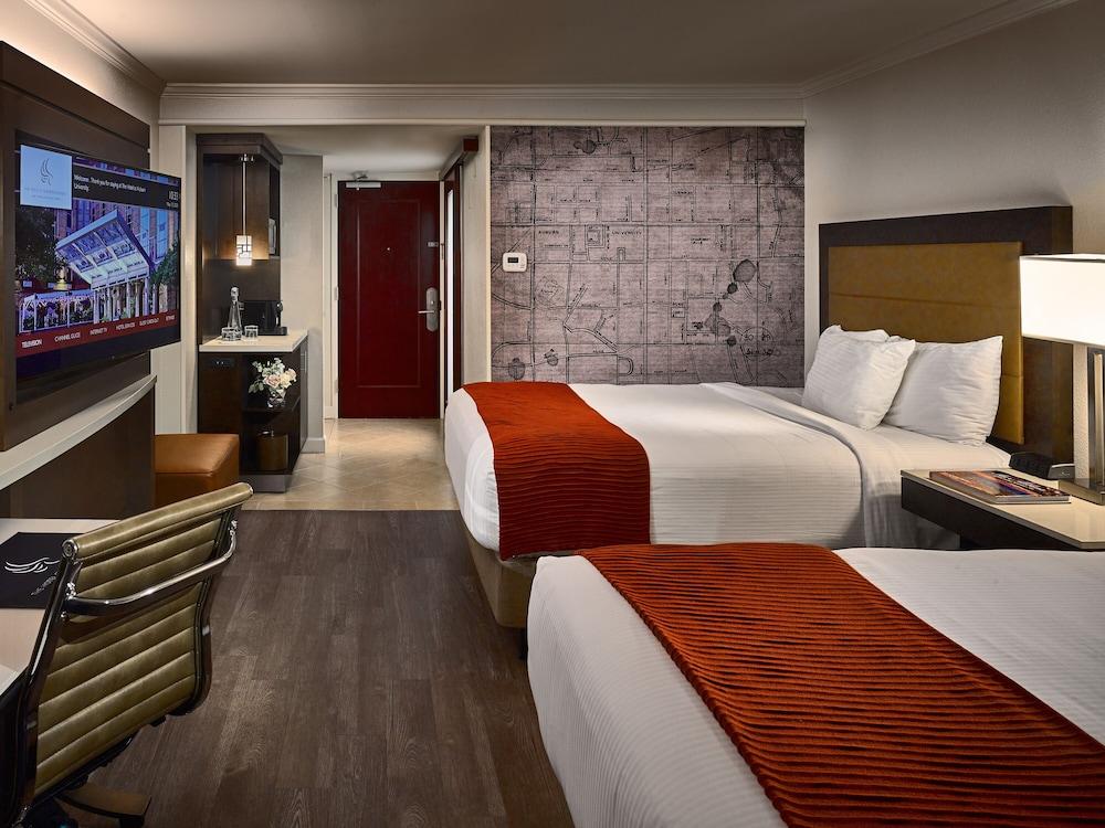 The Hotel At Auburn University