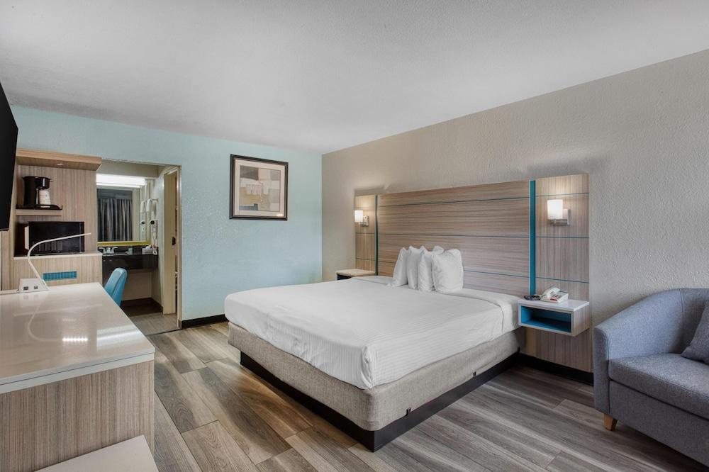 Best Western Executive Inn