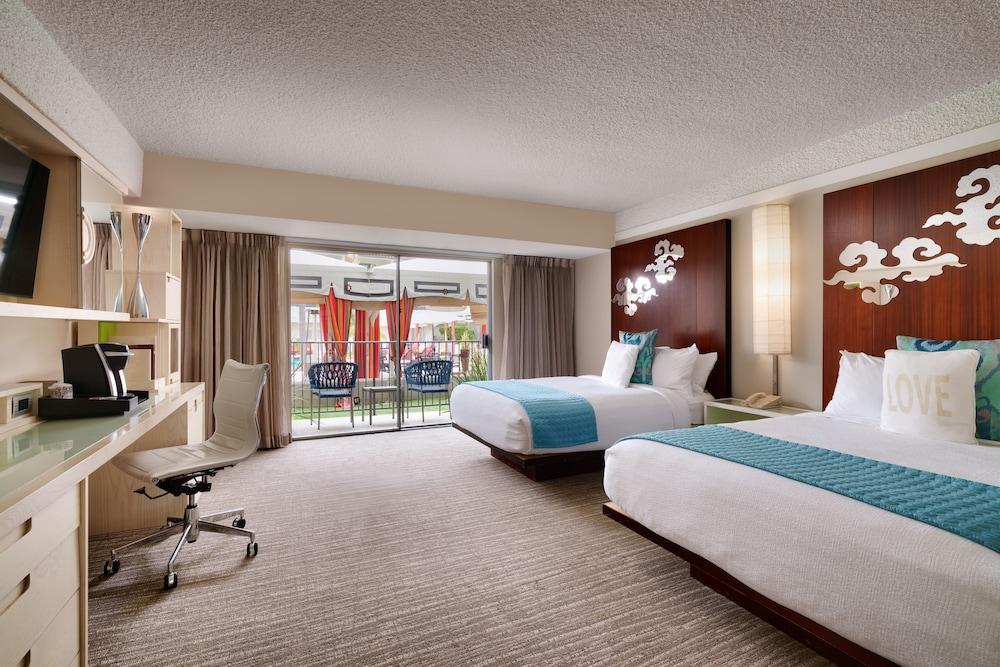 Atrium Hotel at Orange County Airport