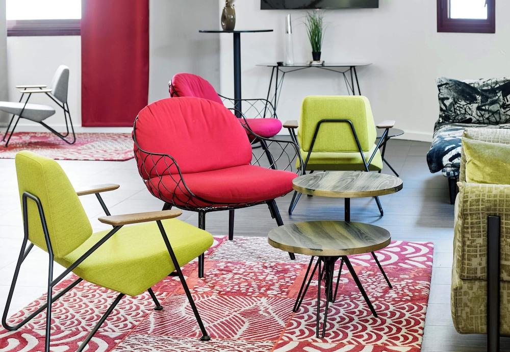 B&B HOTEL Saint-Quentin-en-Yvelines Centre Gare