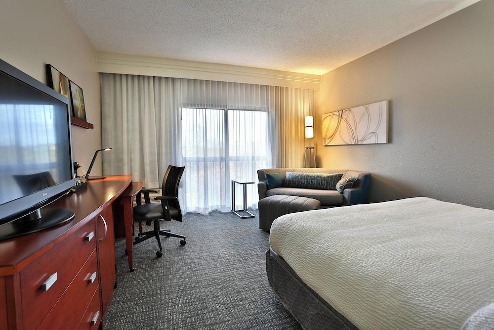 Courtyard by Marriott Montgomery