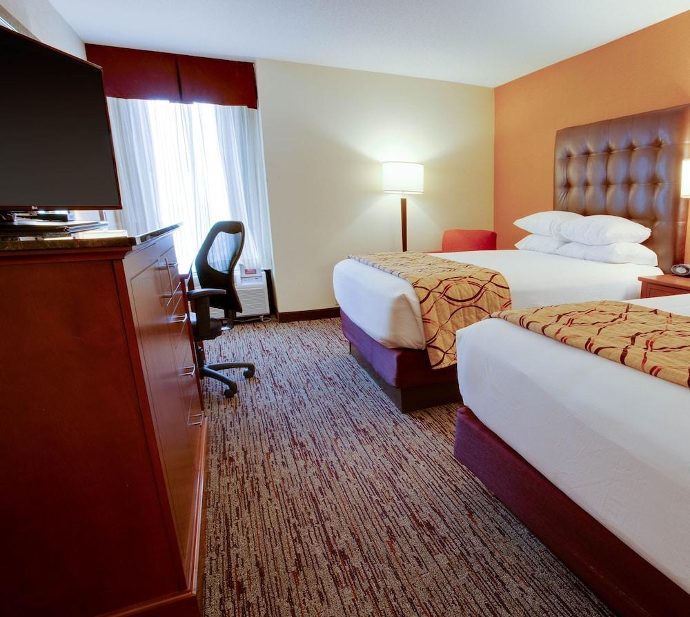 Drury Inn & Suites Terre Haute