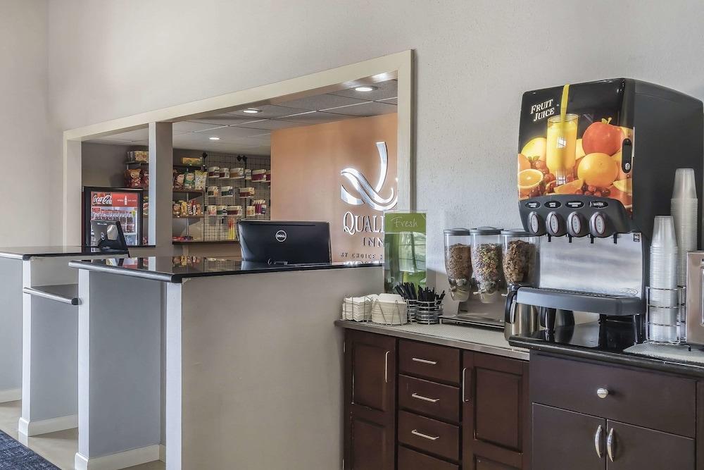 Quality Inn & Suites Stuttgart North