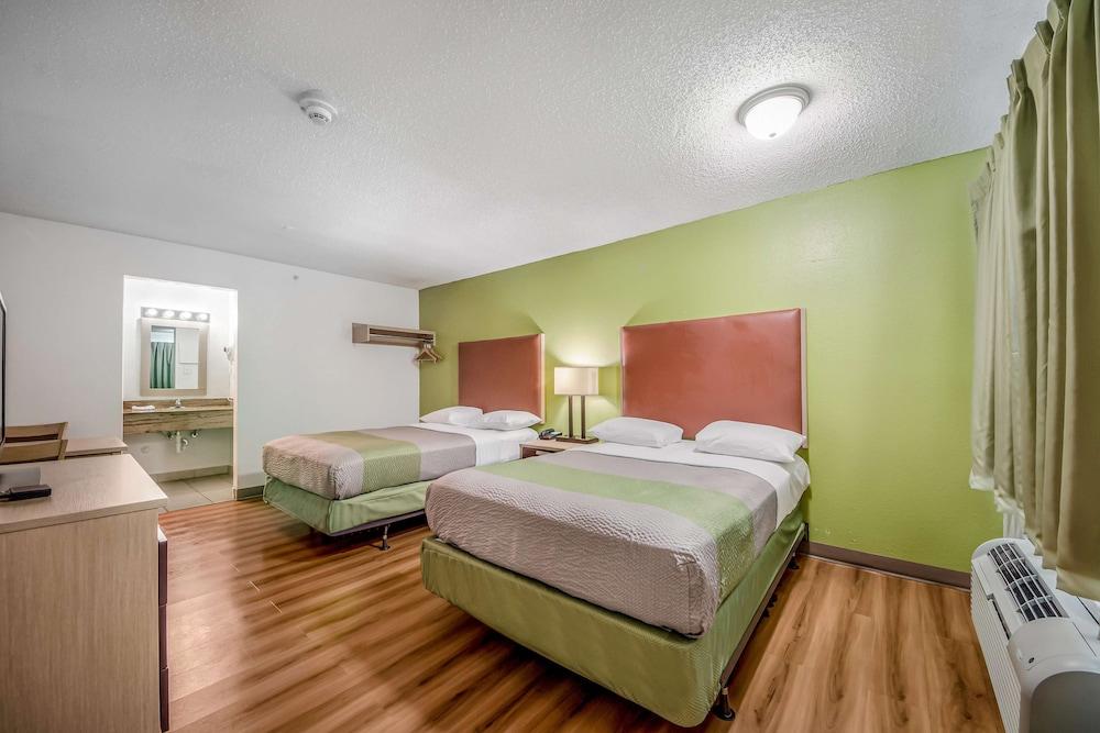 Motel 6 Corpus Christi, TX – North