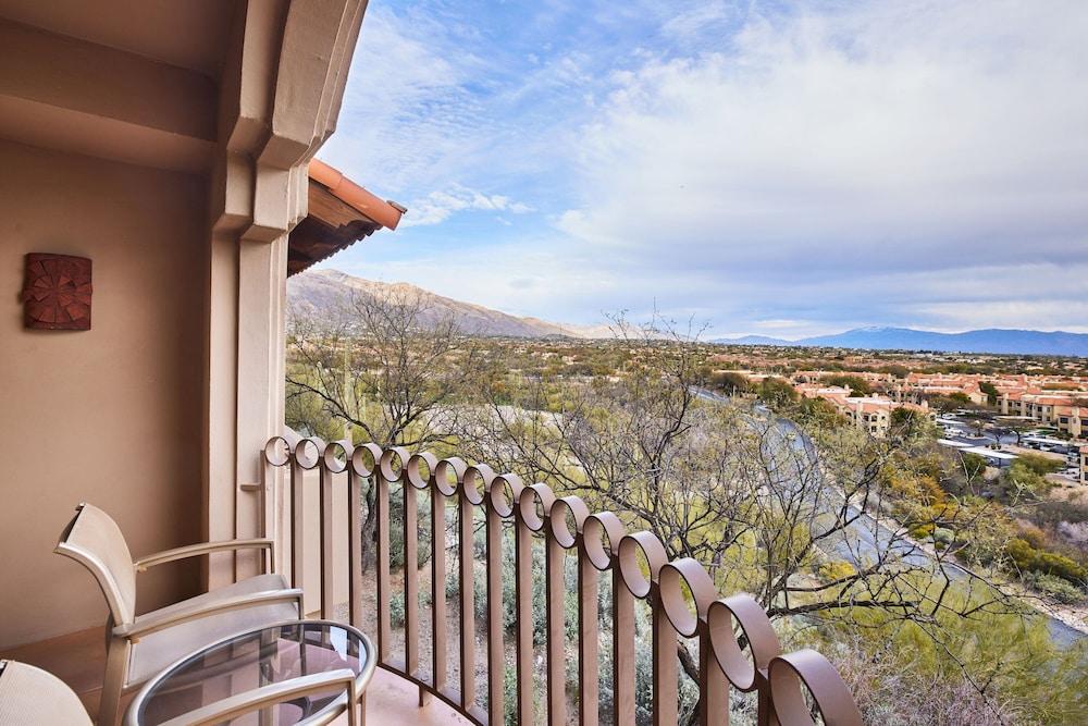The Westin La Paloma Resort and Spa