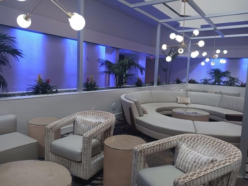 Embassy Suites Boca Raton