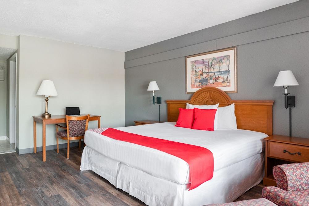 OYO Hotel Mustang Silverspring FL