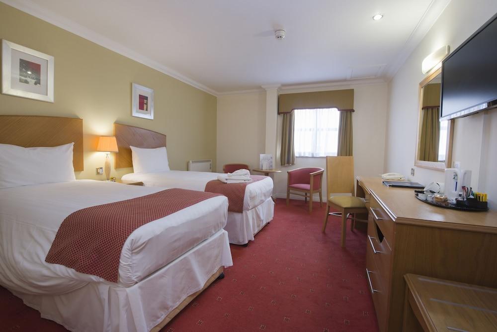 Worcester Whitehouse