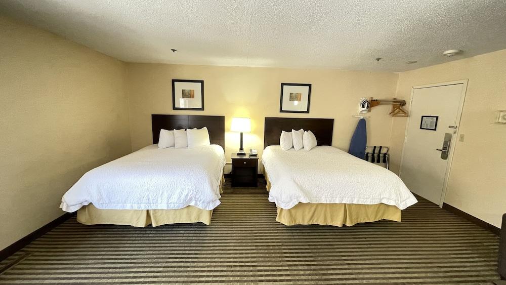 Whitney Inn & Suites