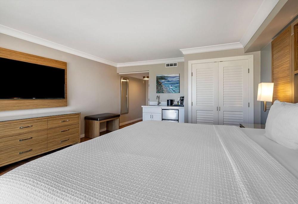 The Encinitan Hotel & Suites