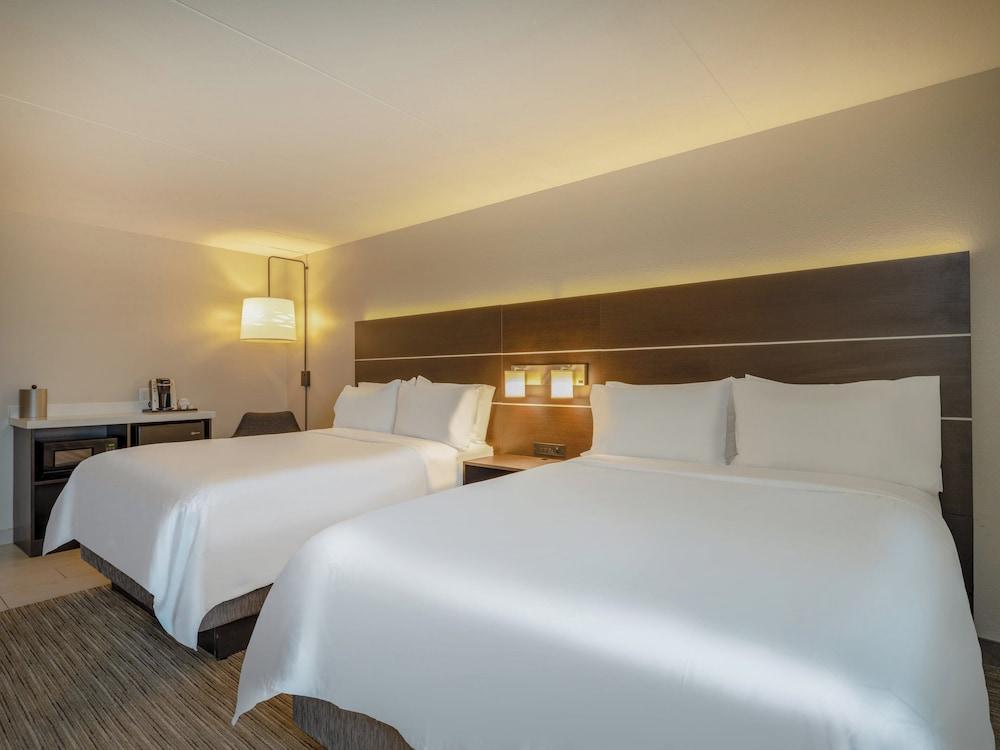 Holiday Inn Express Minneapolis West Plymouth by IHG