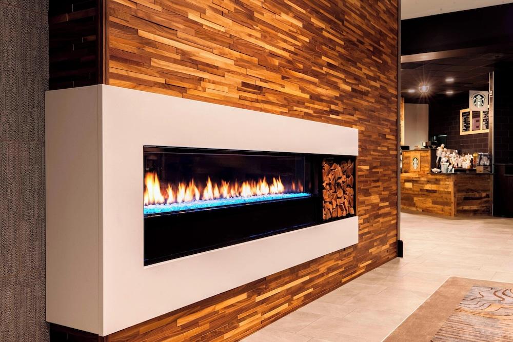 Delta Hotels by Marriott Fargo