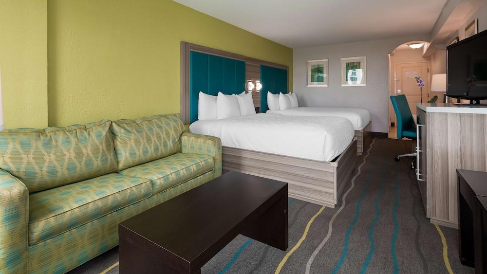 Best Western Plus Oceanside Inn