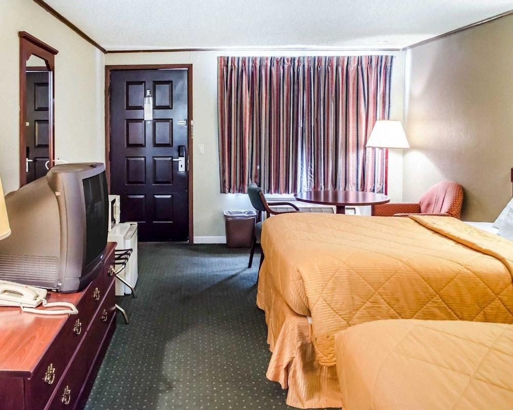 Rodeway Inn Carlisle North