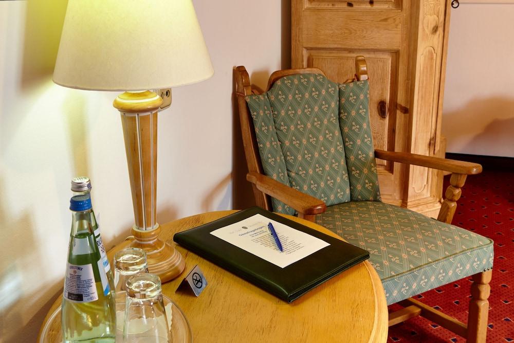 Hotel Sauerlacher Post