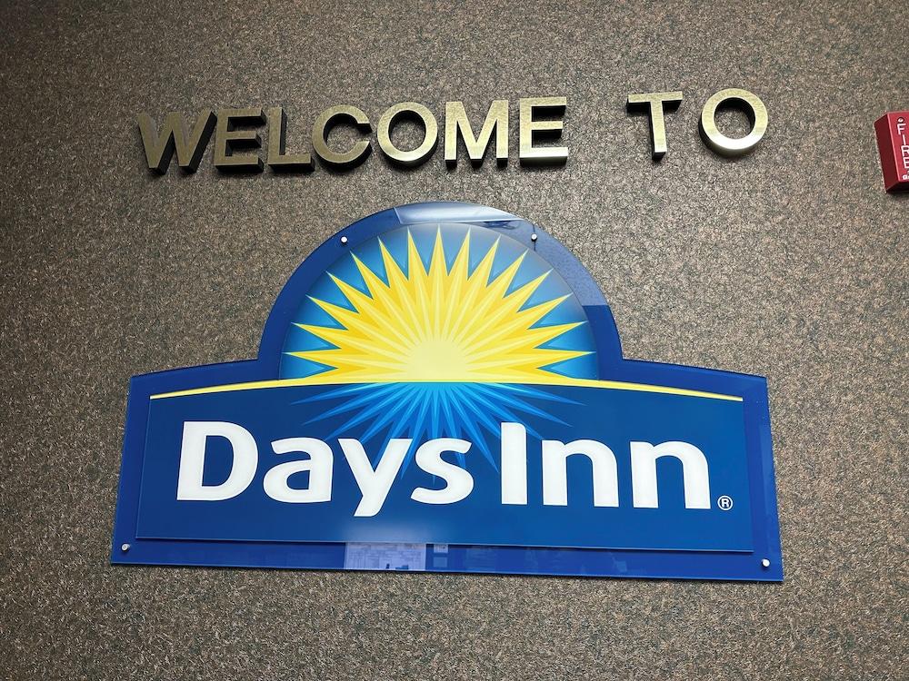 Days Inn by Wyndham Blythewood North Columbia
