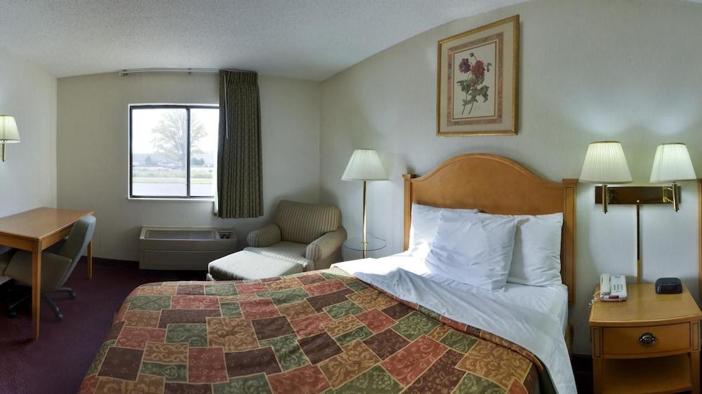 Rodeway Inn Coopersville