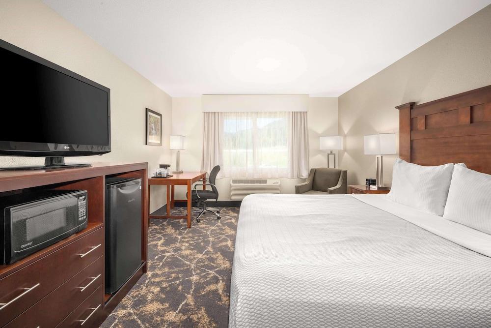 La Quinta Inn & Suites by Wyndham Grants Pass