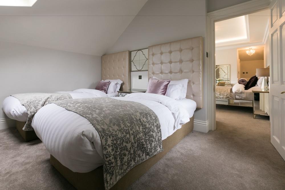 Fitzgerald's Woodlands House Hotel