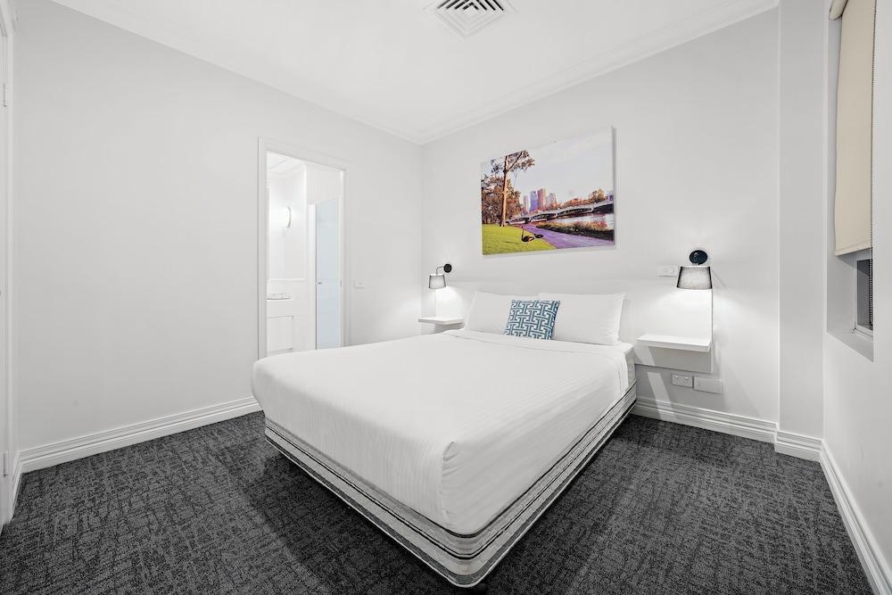 Comfort Apartments Melbourne Central
