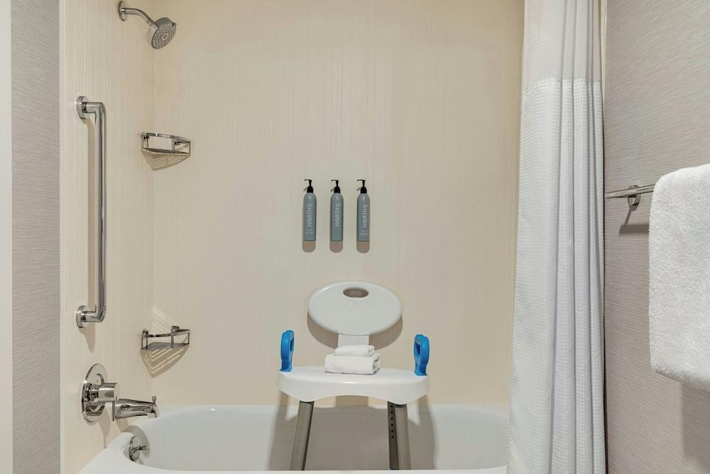 Courtyard by Marriott Wilmington Brandywine