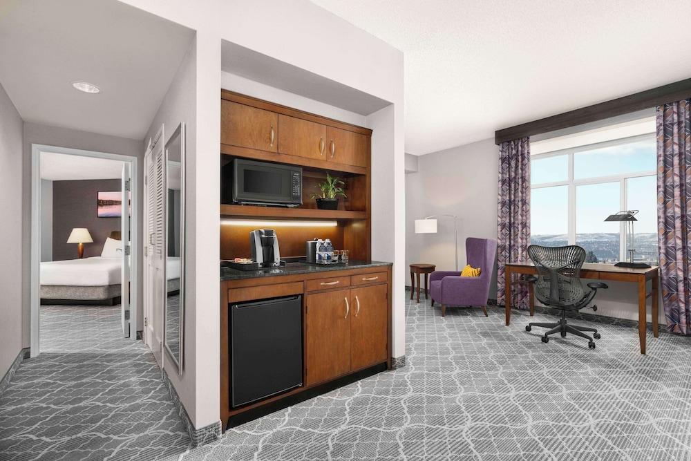 Hilton Garden Inn Calgary Airport