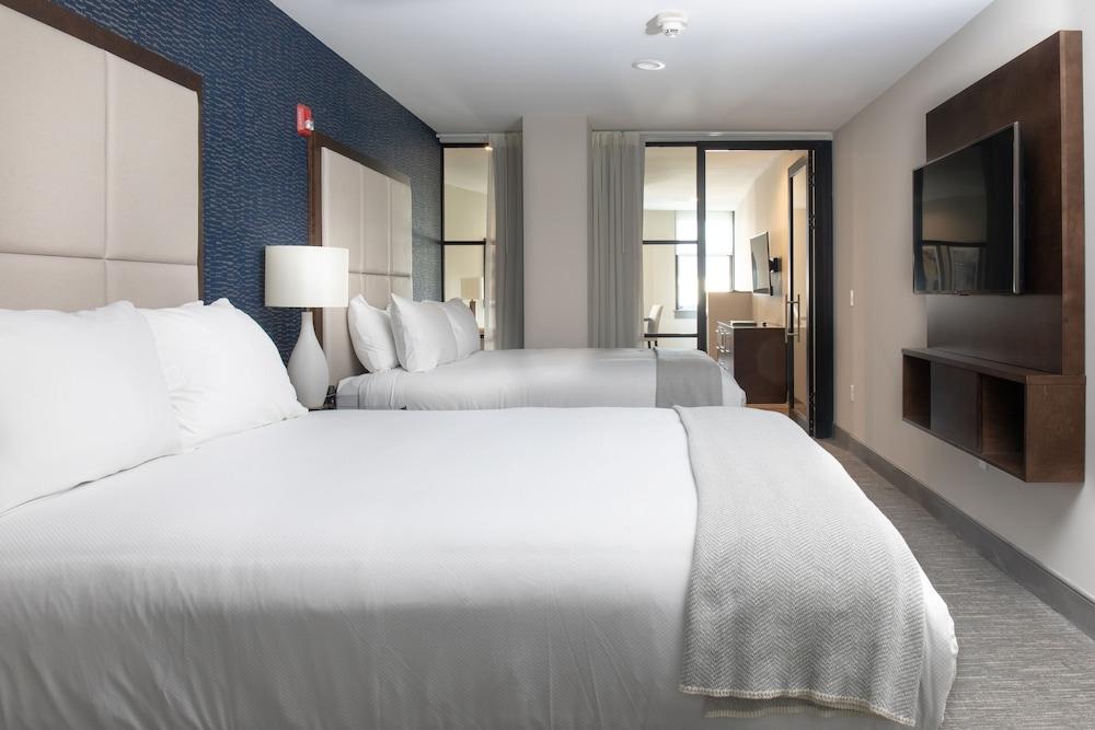 Haywood Park Hotel, an Ascend Collection Hotel