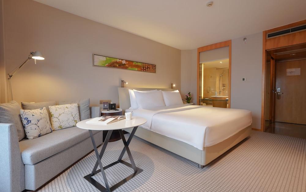 Jinling Hotel Nanjing