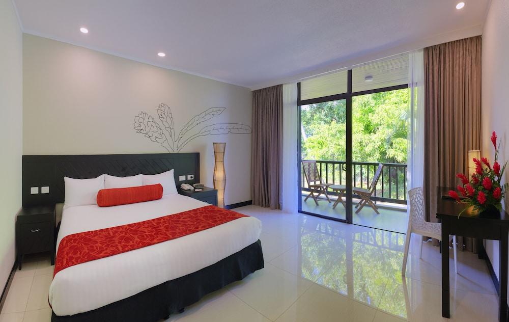 Tanoa International Hotel