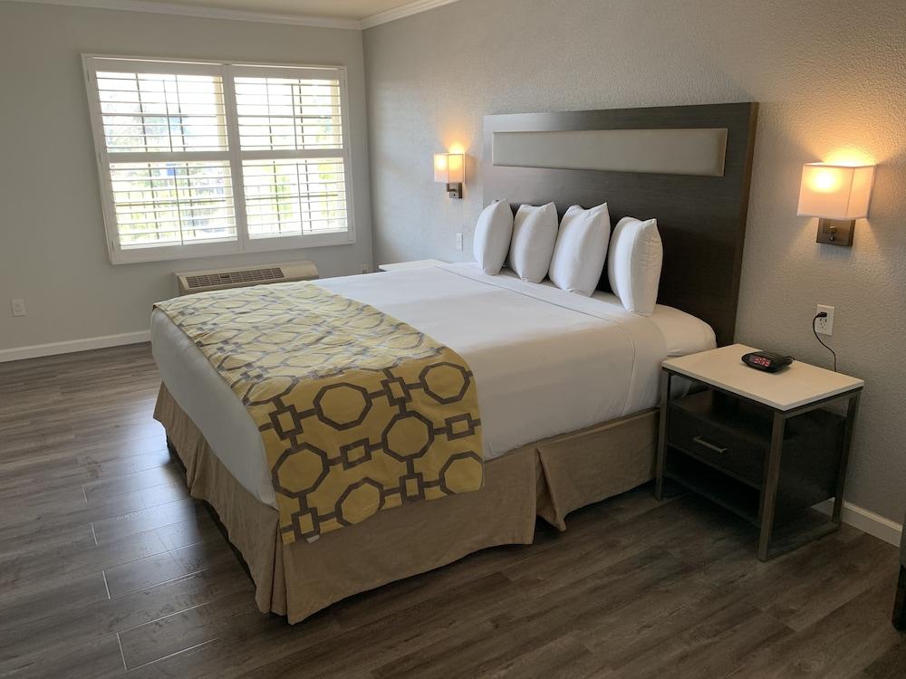 Rodeway Inn Milpitas near Great Mall