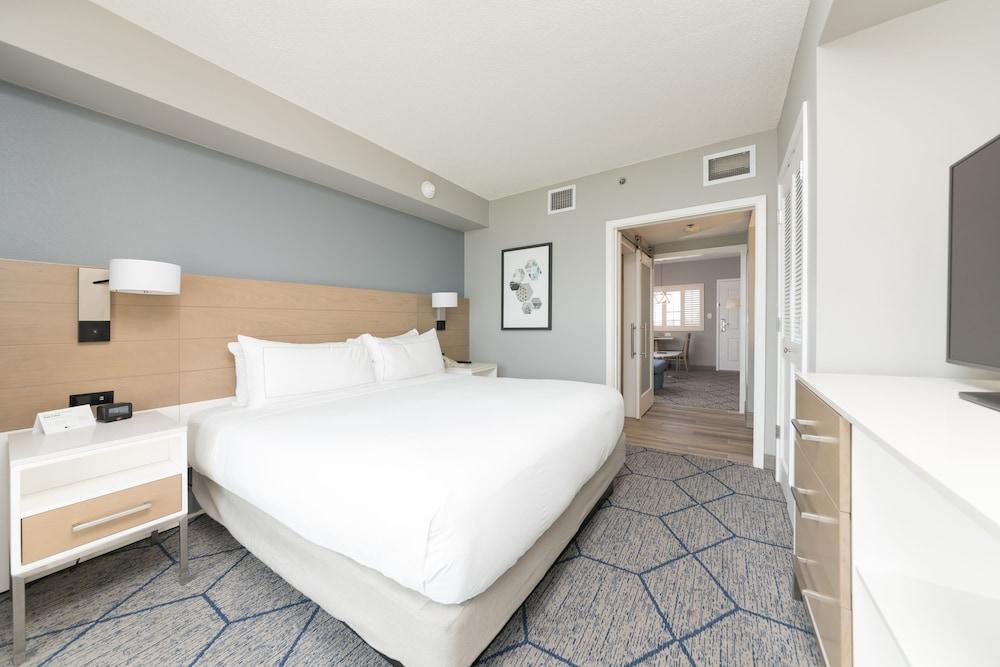 DoubleTree Suites by Hilton Melbourne Beach Oceanfront