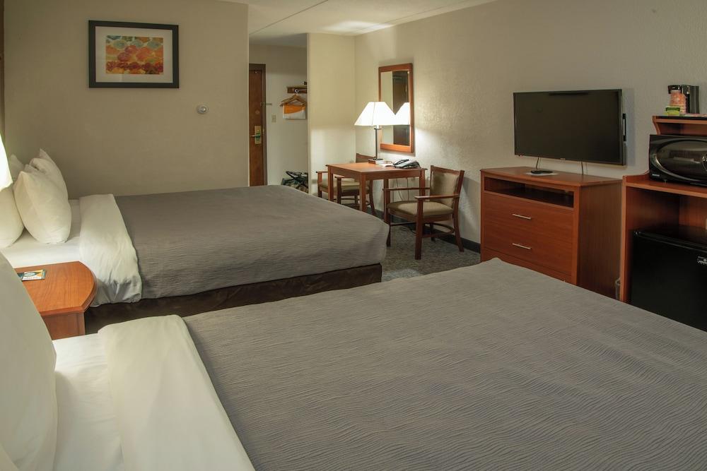 Quality Inn Stadium Area Green Bay Stadium