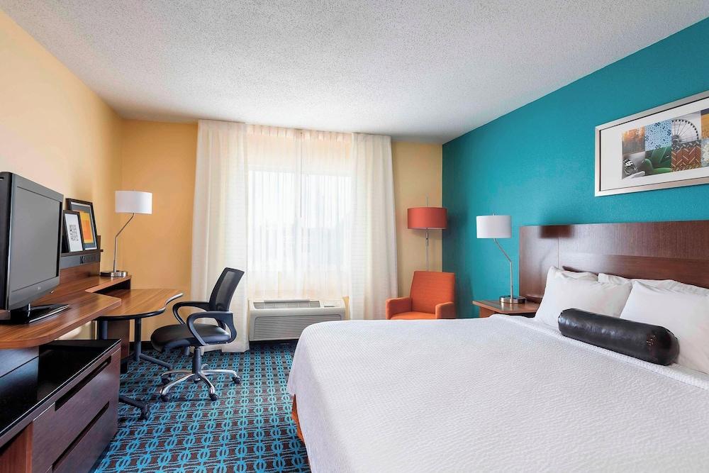 Fairfield Inn & Suites Mansfield Ontario